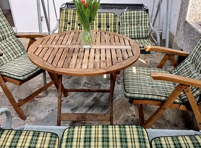 Amber 127m2 + Terrace Apartman