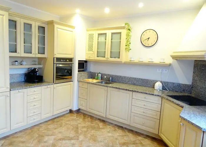 Amber 127m2 + Terrace Apartman